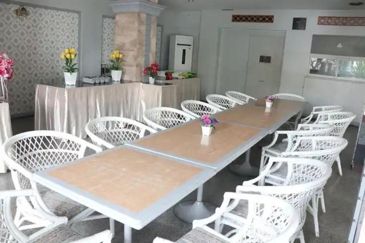 Khách sạn Chaleena Princess Ramkhamhaeng 4*