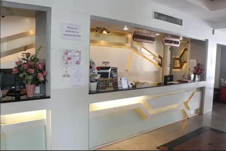 Khách sạn Chaleena Princess Ramkhamhaeng 4*